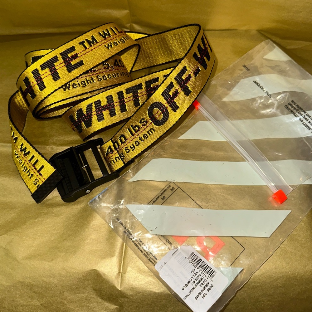 OFF-WHITE classic industrial logo belt